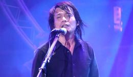 “摆烂”的伍佰收获出圈热度，演唱会本就不只有一种形态