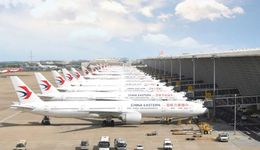 东航新一把手上任，刚签700亿大单