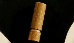 從化妝品中的“第一個”看做產(chǎn)品的幾大關鍵