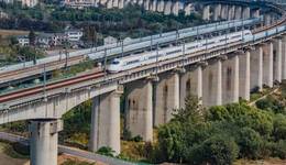 高铁出行大幅恢复：京沪高铁前三季度净利预增超5000%，或追平2019年同期