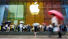 年利润超7000亿，iPhone吸金1.46万亿，苹果盈利能力望尘莫及