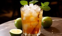 新茶飲誰能笑到最后？