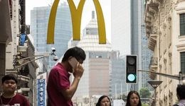 关于麦当劳全球要当金拱门“第二大股东”这件事，又出来很多新消息