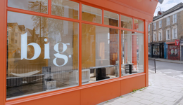 欧美CS门店，批量倒下