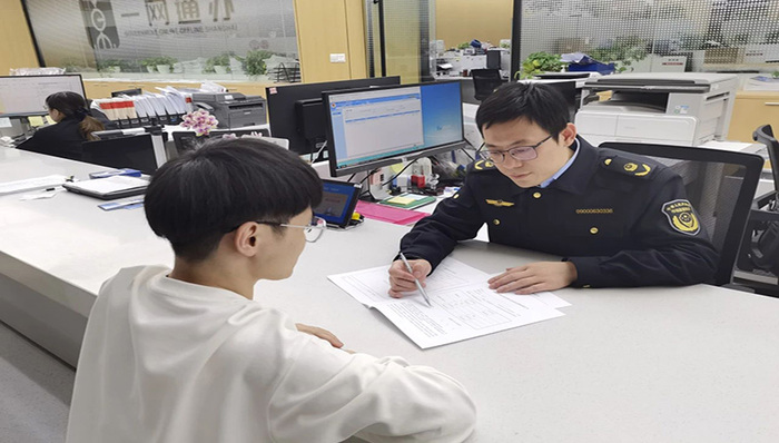 提升优化营商环境软实力，普陀区市场监管局助力食品生产企业办证跑出“加速度”