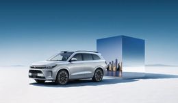 质疑问界，理解问界，加入华为