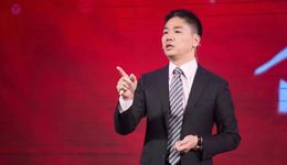 刘强东掀起低价风暴，一边摧毁一边重建