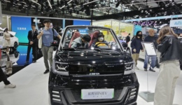 要交购置税了，五菱宏光MINI们如何跨越寒冬