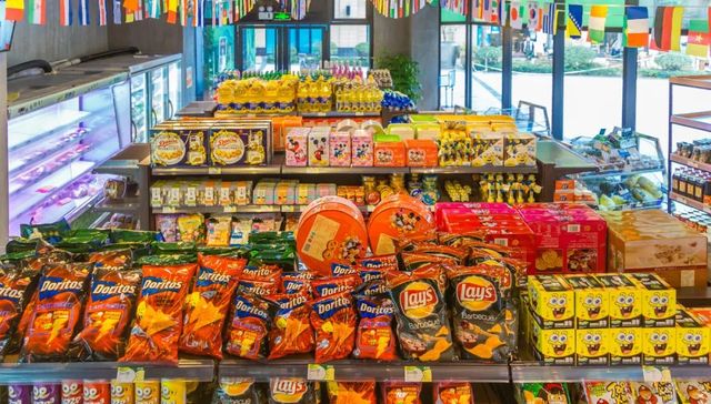 零食,消费,良品铺子,赵一鸣,三只松鼠