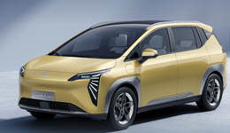 15萬元電車，成為網(wǎng)約車司機(jī)的“電動(dòng)爹”