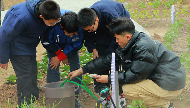 走，去大学里上一堂课