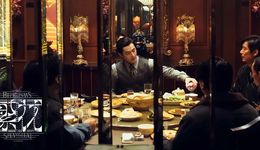 成为“互联网显学”，是王家卫的飞升还是下坠？