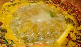 批量復(fù)制，走紅上海，“新物種”云南酸菜牛肉火鍋火了