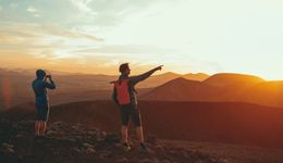 迪卡侬不甘只做平替，盯上中产钱包