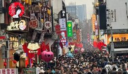 排隊超3000桌、銷量增長超800%，這個餐飲春節(jié)檔“爆了”