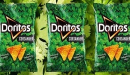 4万盒面一天售罄、一包玉米片炒到2.7万元，让人讨厌的香菜，却让品牌“上头”