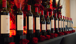 为抢回中国市场，近250万升澳大利亚葡萄酒发向这里