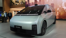 理想被流量“反噬”，“将一切交给时间”是最优解吗？