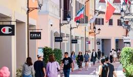 昂跑lululemon，逃不出奧萊的手掌心