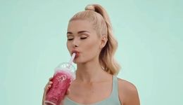 不裝了，奶茶店就是要賺健身人的錢