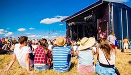 科切拉音乐节卖不动了