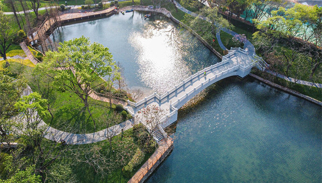 [湖城]再兑现！越秀·观樾，盛大举行湖岸会所开放暨品牌签约仪式