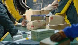 韻達(dá)、申通上演“爭(zhēng)三”大戰(zhàn)，一季度快遞價(jià)格還在跌，義烏商家：發(fā)貨價(jià)極低