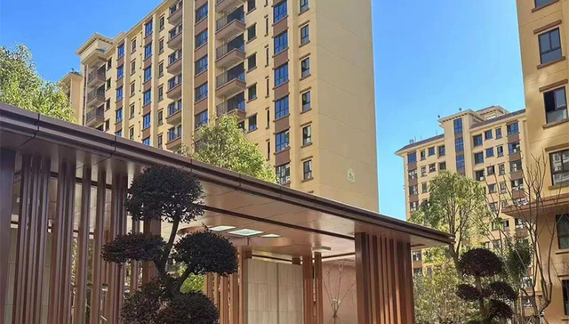 安宁一楼盘交房14年后水电仍未移交