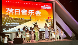 奏響夜晚的旋律，寧城社區(qū)落日音樂集市圓滿落幕