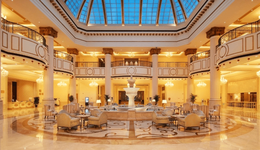 暑期過半，全國各地奢華酒店行情如何？