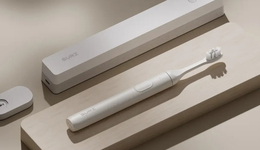 TOPBRAND | SURI獲融資；香奈兒收購(gòu)制表品牌MB&F部分股權(quán)；必勝客聯(lián)名MOLLY；Furla任命CEO