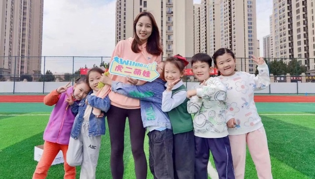 青岛虎山路第二小学耿兆君：用心做小事，用爱护心灵