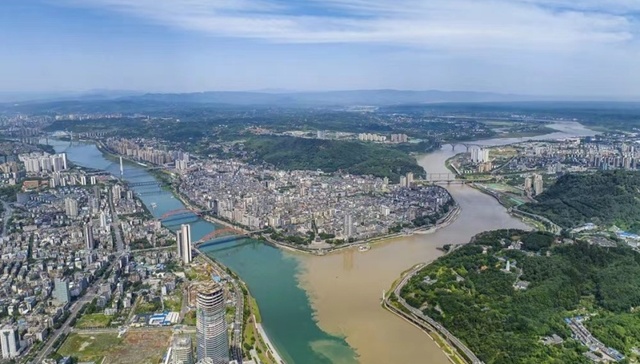 四线小城“翻身”，新枢纽呼之欲出