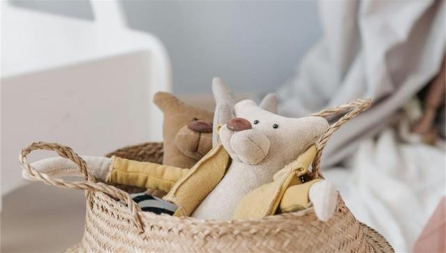 毛绒玩具,社交媒体,年轻人,情绪价值,