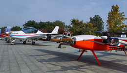 第九屆國際無人飛行器創(chuàng)新大獎賽、欒城杯“智領群蜂2024”國際無人蜂群技術大賽暨院士燕趙行活動在欒城區(qū)開幕