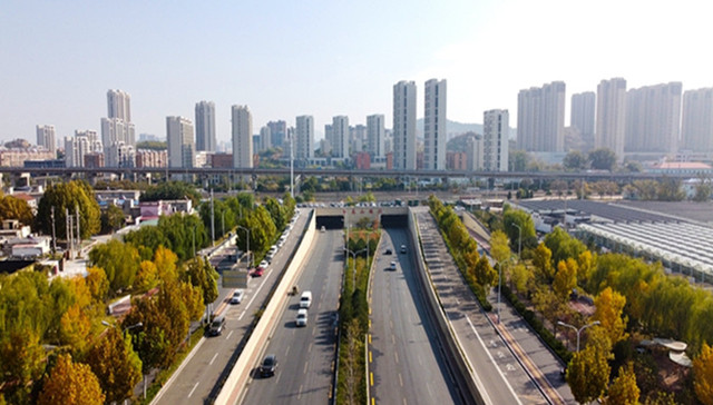 济南市市中区：白马山下，老城“二次生长”的瞭望