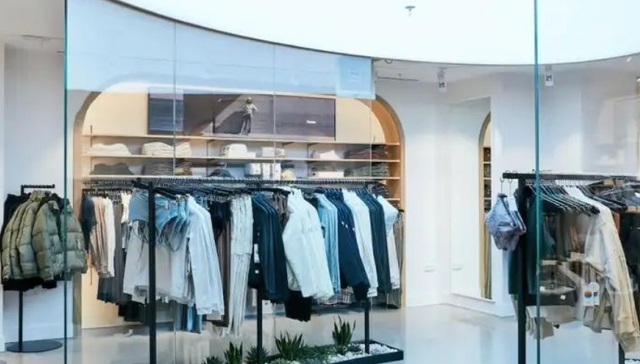 TOPBRAND | Vuori获8亿美元投资；拉夏贝尔将正式退市；恒天然继续出售消费品业务；LVMH人力资源主管疑被解职