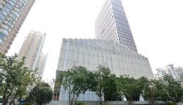 法網(wǎng)級紅土網(wǎng)球場+國標(biāo)賽事級泳池！開在北外灘的商辦綜合體項目里！