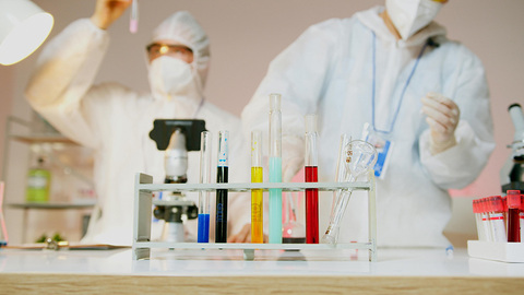 河北省將引導(dǎo)國(guó)有企業(yè)把更多重點(diǎn)實(shí)驗(yàn)室落戶雄安新區(qū)