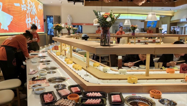 小火锅,海底捞,价格战,消费趋势,