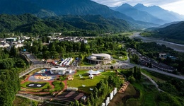 1850.68萬(wàn)人次，112.04億元！這些新消費(fèi)場(chǎng)景為彭州捧回第八屆“龍雀獎(jiǎng)”大獎(jiǎng)！