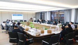 “全球化背景下的國際商務(wù)與青年人才發(fā)展研討會”在寧波財(cái)經(jīng)學(xué)院舉行