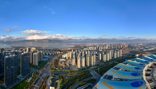 昆明环湖开发烽烟再起，谁在下大棋？