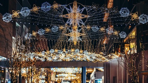 GATE M 西岸梦中心“奇幻水岸嘉年华”璀璨启幕，点亮浪漫冬日