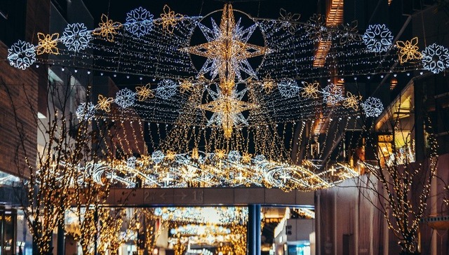 GATE M 西岸梦中心“奇幻水岸嘉年华”璀璨启幕，点亮浪漫冬日