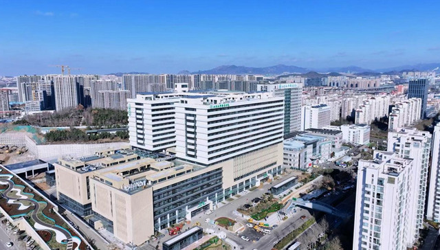 砥砺奋进十一载 医心如磐薪火传——写在山东大学齐鲁医院（青岛）开诊十一周年之际