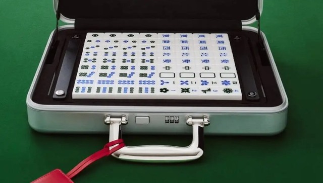 TOPBRAND | Nordstrom将退市；蜜雪冰城申请注册AI商标；RIMOWA推出麻将套装；Aesop首席执行官将离职