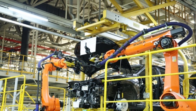 新车型、新场景，新未来……成都经开区汽车产业向“新”而行