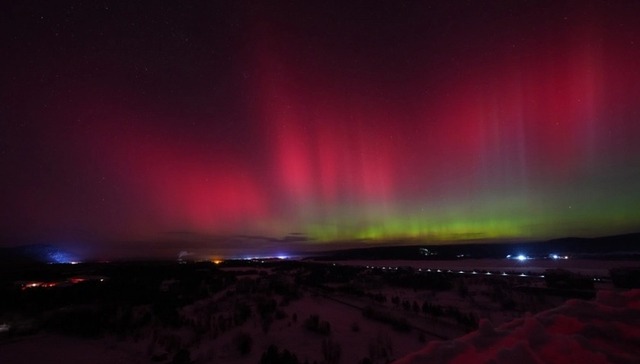 新年第一天 漠河迎来绚丽北极光