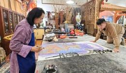 靈蛇結(jié)綬舞春風，成都畫家蔡寅坤送上蛇年祝福